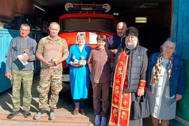 Пасхальный визит в добровольную пожарную дружину рабочего поселка Вышков