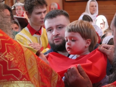 Все лица радостью сияют! Новозыбковское благочиние, празднование Недели апостола Фомы (Антипасхи) в храме в честь Рождества Пресвятой Богородицы г. Новозыбкова.
