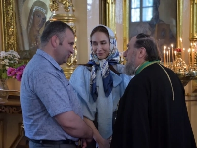 Архиерейское богослужение. Полвека служения протоиерея Владимира Похожая у Алтаря Господня