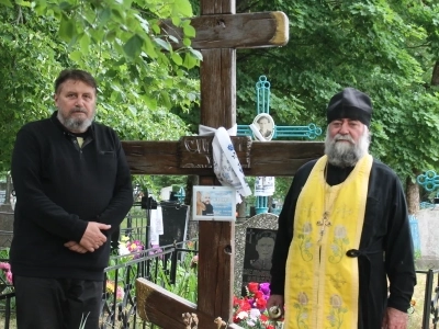 «Сербы и русские – братья по промыслу Божию»: в Новозыбковском благочинии состоялась братская встреча духовенства Новозыбковского благочиния Клинцовской епархии и творческой общественности с сербским писателем, переводчиком и общественным деятелем Ранко Гойковичем.