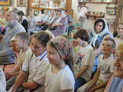 Одна ты на свете! Одна ты такая — Хранимая Богом родная земля! (из Гимна России). Час патриотизма, посвященный Дню России, состоялся в Новозыбковском благочинии для воспитанников воскресных школ города Новозыбкова.