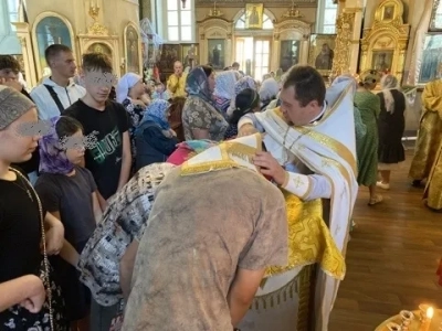 В рамках реализации Патриаршей программы изучения Библии «Исследуйте Писания», на территории Новозыбковского благочиния, воспитанники и воспитатели Социального приюта для детей и подростков г. Новозыбкова принимают участие в душеполезных беседах на Евангельские темы