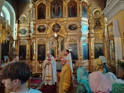 В рамках реализации Патриаршей программы изучения Библии «Исследуйте Писания», на территории Новозыбковского благочиния, воспитанники и воспитатели Социального приюта для детей и подростков г. Новозыбкова принимают участие в душеполезных беседах на Евангельские темы