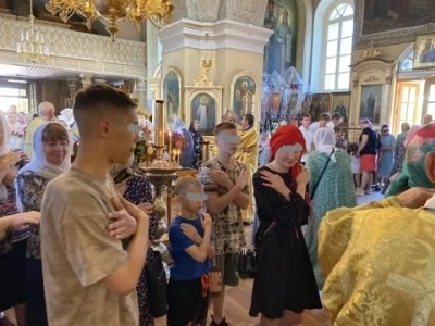 В рамках реализации Патриаршей программы изучения Библии «Исследуйте Писания», на территории Новозыбковского благочиния, воспитанники и воспитатели Социального приюта для детей и подростков г. Новозыбкова принимают участие в душеполезных беседах на Евангельские темы