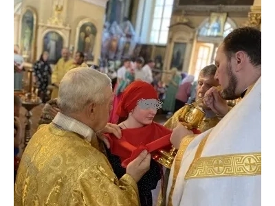 В рамках реализации Патриаршей программы изучения Библии «Исследуйте Писания», на территории Новозыбковского благочиния, воспитанники и воспитатели Социального приюта для детей и подростков г. Новозыбкова принимают участие в душеполезных беседах на Евангельские темы