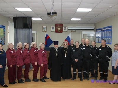 «Противодействие экстремизму и терроризму»: Священнослужители Новозыбковского благочиния встретились с сотрудниками СИЗО-2 города Новозыбкова и отбывающими наказание в этом учреждении с целью организации тематической лекции «Противодействие экстремизму и терроризму»: Священнослужители Новозыбковского благочиния встретились с сотрудниками СИЗО-2 города Новозыбкова и отбывающими наказание в этом учреждении с целью организации тематической лекции