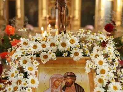 Многодетность — от доверия к Богу! В День семьи, любви и верности в Новозыбковском благочинии чествовали многодетные семьи