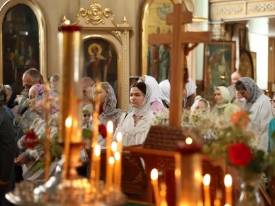 Многодетность — от доверия к Богу! В День семьи, любви и верности в Новозыбковском благочинии чествовали многодетные семьи