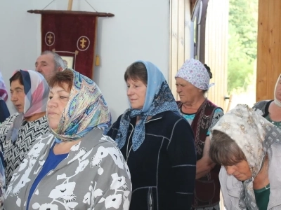 У стен руинированного Николаевского монастыря в селе Каташин совершена Божественная литургия