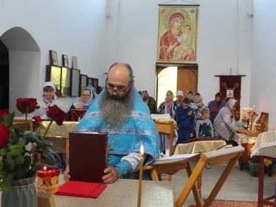 У стен руинированного Николаевского монастыря в селе Каташин совершена Божественная литургия