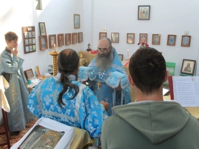 У стен руинированного Николаевского монастыря в селе Каташин совершена Божественная литургия