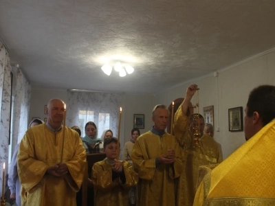 Апостольской пост для прихожан молитвенного дома села Новые Бобовичи завершился участием в Божественной литургии