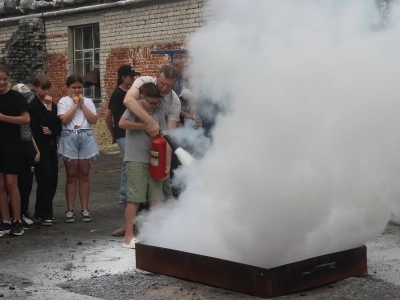 «Я знаю правила пожарной безопасности!»  Учащиеся воскресных школ города Новозыбкова посетили отделение МЧС РФ в городе Новозыбкове
