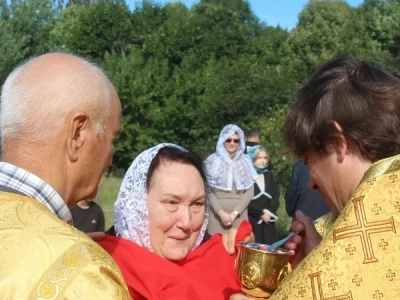 Литургия под открытым небом совершена на месте утраченного храма в селе Новое Место