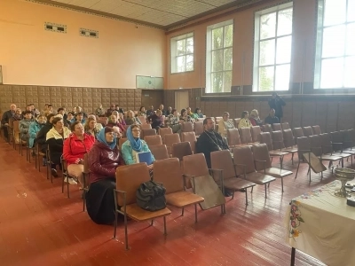 В день Рождества Пресвятой Богородицы жители и гости села Лотаки Красногорского района молитвенно почтили День села В день Рождества Пресвятой Богородицы жители и гости села Лотаки Красногорского района молитвенно почтили День села