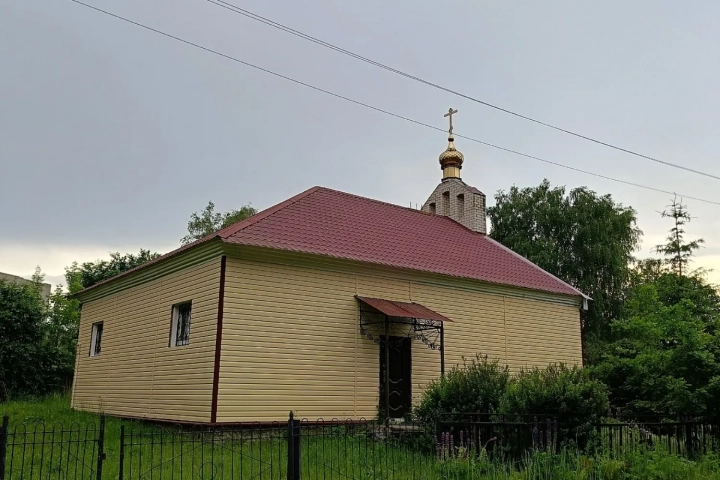 Храм в честь Рождества Христова села Верещаки Новозыбковского городского округа