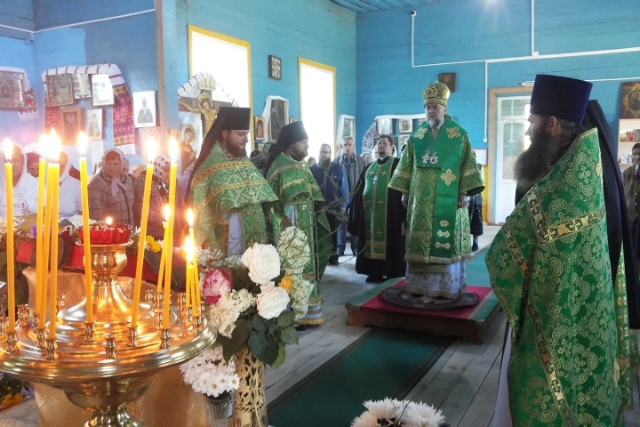 Храм в честь Рождества Христова с. Колюды, Красногорского р-она, Брянской области