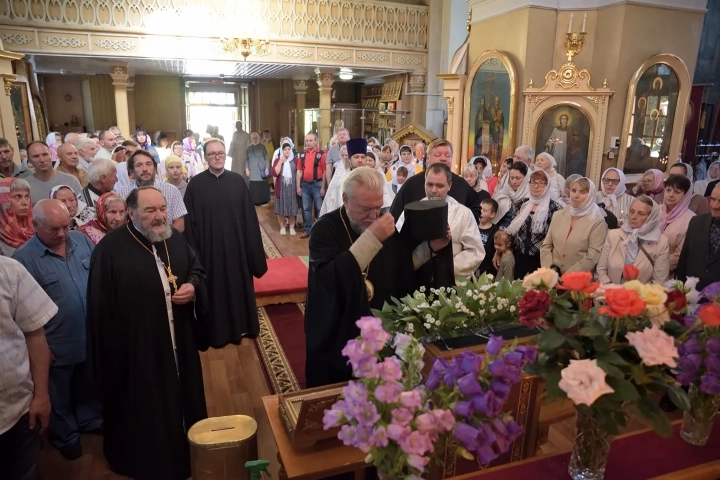 Храм в честь Чуда Архистратига Михаила в Хонех города Новозыбкова