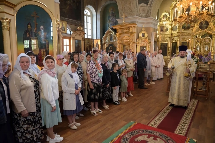 Храм в честь Чуда Архистратига Михаила в Хонех города Новозыбкова