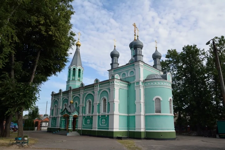 Архиерейское богослужение в Троицком храме города Новозыбков