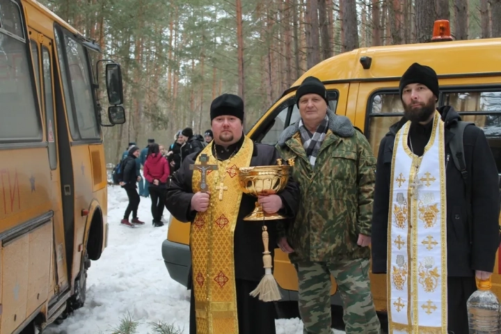 «Зимний экстрим-2019». При участии Новозыбковского благочиния, для школ города Новозыбкова и Новозыбковского района, проведены военно-спортивные игры