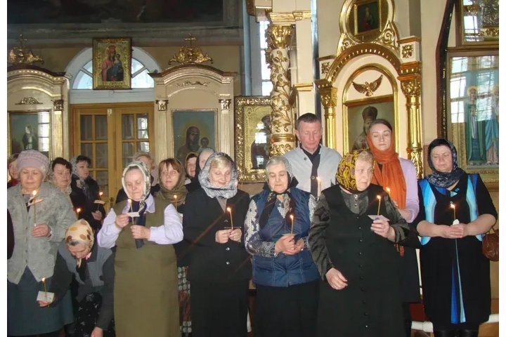 В среду первой седмицы Великого поста чтение Великого покаянного канона Андрея Критского в Соборном храме Новозыбковского благочиния совершил Правящий Архиерей – Епископ Клинцовский и Трубчевский Владимир