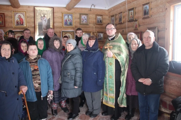 В Неделю Торжества Православия жители села Новое Место причастились Святых Христовых Таин