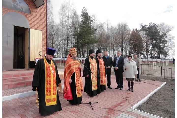 К 70-летию Великой победы: в Красной Горе Новозыбковского благочиния освящена часовня в память о павших воинах