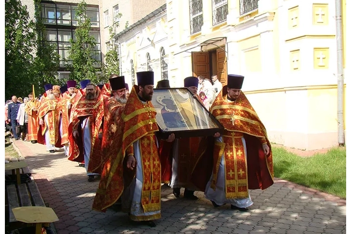 В Клинцовской Епархии открылись торжества, посвященные 700-летию со дня рождения Преподобного Сергия Радонежского: в честь святого заложен храм в Кафедральном граде