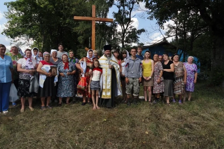 В день памяти Пророка Божия Илии освящен Поклонный Крест в селе Манюки Новозыбковского Благочиния Брянской Епархии