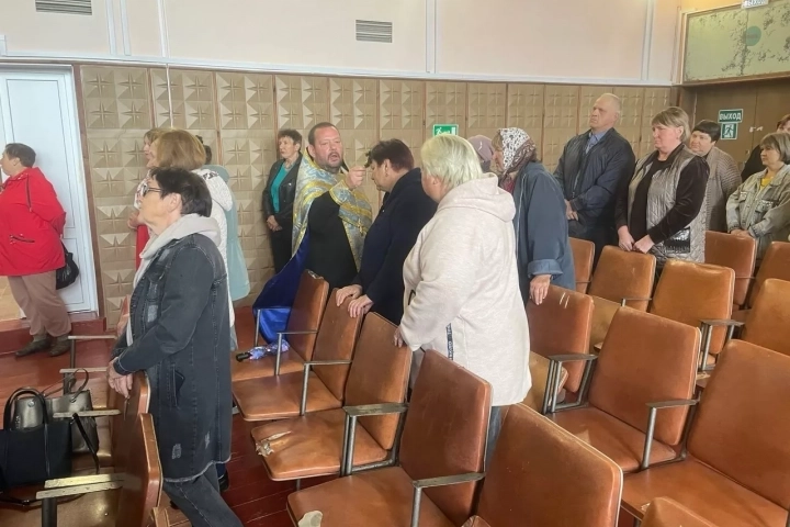 В день Рождества Пресвятой Богородицы жители и гости села Лотаки Красногорского района молитвенно почтили День села В день Рождества Пресвятой Богородицы жители и гости села Лотаки Красногорского района молитвенно почтили День села