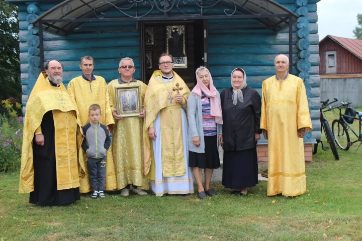 Первая Божественная литургия за почти 100 лет совершена в селе Новое Место Новозыбковского благочиния