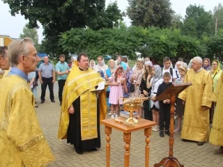 В школу, помолясь! В храмах Новозыбковского благочиния совершены Молебные пения на начало учения отроков