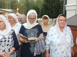 В школу, помолясь! В храмах Новозыбковского благочиния совершены Молебные пения на начало учения отроков