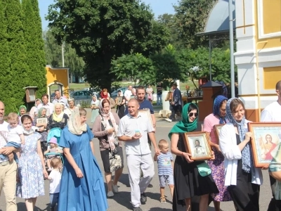 В День Крещения Руси в городе Новозыбкове прошел праздничный Крестный ход