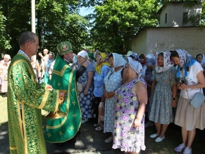 Общегородской молебен о семейном благополучии совершен в городе Новозыбкове в День памяти святых благоверных князей Петра и Февронии Муромских