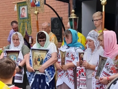 В День Святой Троицы, Пятидесятницы, православные красногорцы молитвенно отметили Престольный праздник своего храма