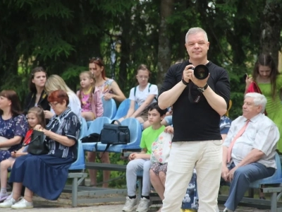 В Неделю 5-ю по Пасхе, о самарянке, в Новозыбковском благочинии состоялся Пушкинский бал. Назад в прошлое…