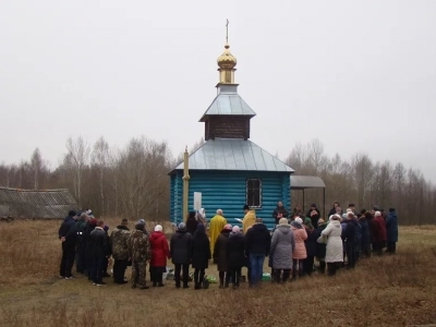 Святое Богоявление в Новозыбковском благочинии. Фоторепортаж: Храмы города Новозыбкова, Красная Гора, село Белый Колодезь, село Мамай, село Новое Место, село Новые Бобовичи. Акция «Святое Евангелие в каждый дом»