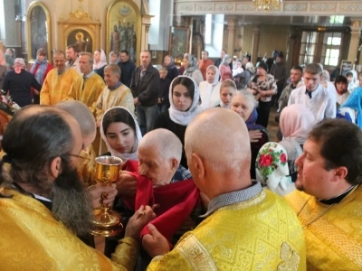 Социальное служение в Новозыбковском благочинии: День пожилых людей в Новозыбковском благочинии. Жильцы Дома-интерната для пожилых людей посетили храм и причастились Святых Христовых Таин