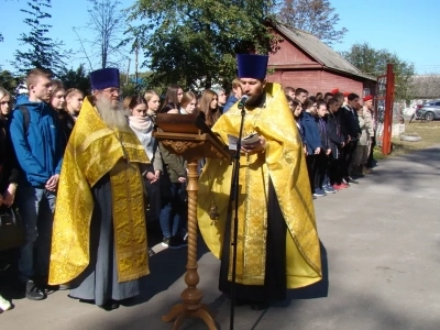 В день освобождения Новозыбковской земли от немецко-фашистских захватчиков совершена молитва о упокоении павших воинов-освободителей