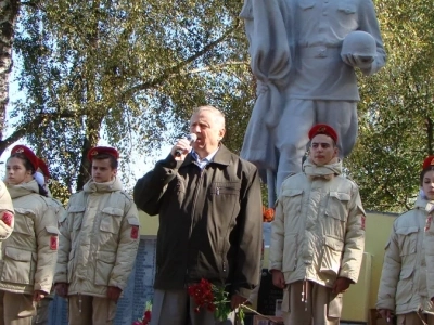 В день освобождения Новозыбковской земли от немецко-фашистских захватчиков совершена молитва о упокоении павших воинов-освободителей