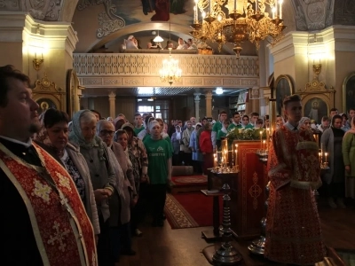 Воспоминание чуда Архистратига Михаила, бывшего в Хонех (Колоссах) (IV). Престольный праздник Соборного храма Новозыбковского благочиния Клинцовской Епархии возглавил Правящий Архиерей – Епископ Клинцовский и Трубчевский Владимир