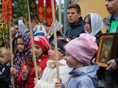 Воспоминание чуда Архистратига Михаила, бывшего в Хонех (Колоссах) (IV). Престольный праздник Соборного храма Новозыбковского благочиния Клинцовской Епархии возглавил Правящий Архиерей – Епископ Клинцовский и Трубчевский Владимир