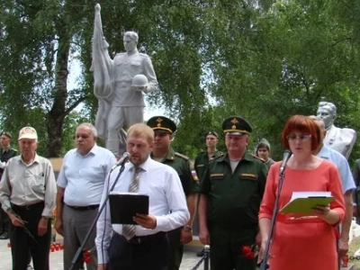 День памяти и скорби – День начала Великой Отечественной войны (1941 г.) в Новозыбковском благочинии ознаменован молитвой об упокоении душ воинов-освободителей