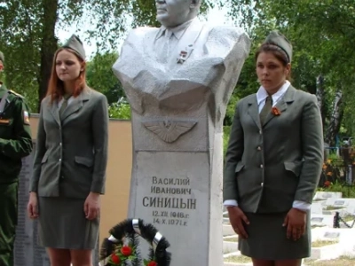 День памяти и скорби – День начала Великой Отечественной войны (1941 г.) в Новозыбковском благочинии ознаменован молитвой об упокоении душ воинов-освободителей