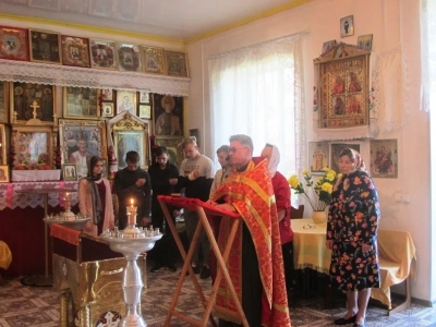 Молебен пение ко Господу Богу: Священник напутствовал выпускников Верещакской школы на сдачу экзаменов