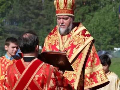 «За живое общение!»: III Форум православной молодежи Клинцовской Епархии состоялся на берегу реки Ипуть близ села Новые Бобовичи Новозыбковского благочиния