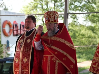 «За живое общение!»: III Форум православной молодежи Клинцовской Епархии состоялся на берегу реки Ипуть близ села Новые Бобовичи Новозыбковского благочиния