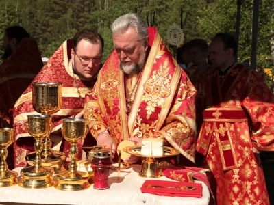 «За живое общение!»: III Форум православной молодежи Клинцовской Епархии состоялся на берегу реки Ипуть близ села Новые Бобовичи Новозыбковского благочиния